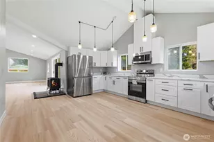 15608 252nd St Ct E, Graham, WA 98321 - Photo 6