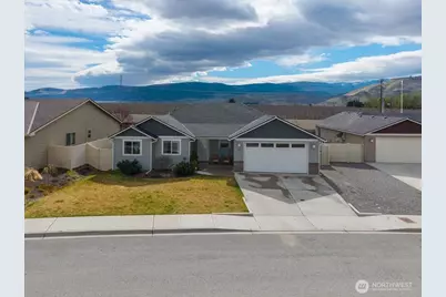 2164 Maryhill St. SE, East Wenatchee, WA 98802 - Photo 2