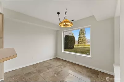 2305 W Woodin Ave #2E, Chelan, WA 98816 - Photo 32