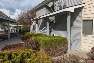2305 W Woodin Ave, Chelan, WA 98816 - Photo 22