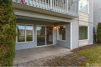 2305 W Woodin Ave #2E, Chelan, WA 98816 - Photo 2