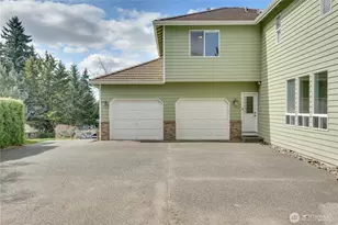 2209 28th St SE, Puyallup, WA 98372 - Photo 38
