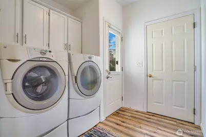 2209 28th Street SE, Puyallup, WA 98372 - Photo 34