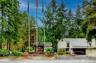 13872 NE 60th Way, Redmond, WA 98052 - Photo 38