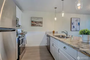 13872 NE 60th Way, Redmond, WA 98052 - Photo 12