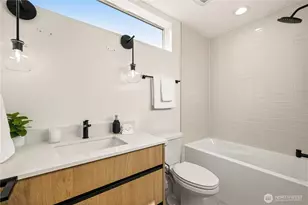 3817 B Fremont Ave N, Seattle, WA 98103 - Photo 18