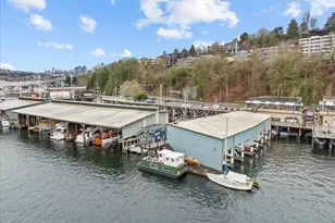 2706 Westlake Ave N, Seattle, WA 98109 - Photo 4