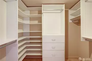 80 Vine St, Seattle, WA 98121 - Photo 24