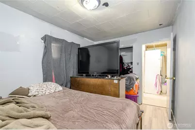 1002 Grandridge Road, Grandview, WA 98930 - Photo 6