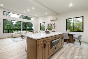 647 Rainbow Dr, Sedro Woolley, WA 98284 - Photo 10