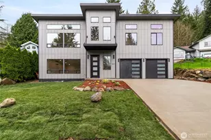 647 Rainbow Dr, Sedro Woolley, WA 98284 - Photo 2