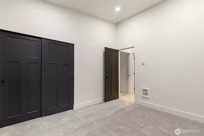 647 Rainbow Drive, Sedro Woolley, WA 98284 - Photo 28