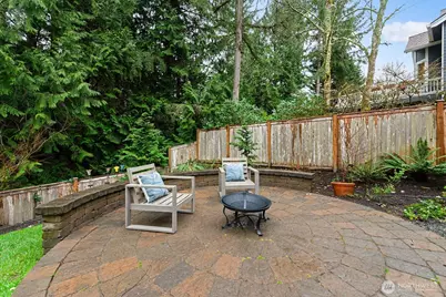 10810 177th Court NE, Redmond, WA 98052 - Photo 32