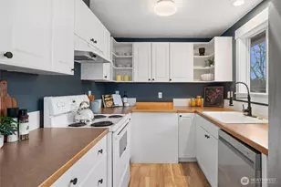 3912 S Findlay St, Seattle, WA 98118 - Photo 14