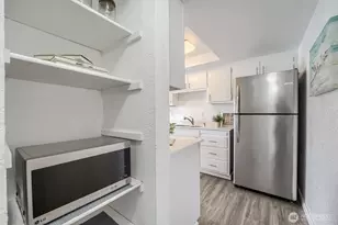 4100 Lake Washington Blvd N, Renton, WA 98056 - Photo 12
