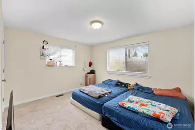 7642 S Thompson Avenue, Tacoma, WA 98408 - Photo 14