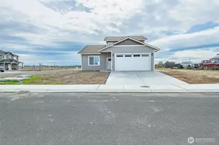 112 Sunwest Dr, Ephrata, WA 98823 - Photo 2