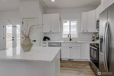 112 Sunwest Drive, Ephrata, WA 98823 - Photo 6