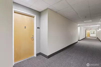 300 W 8th Street #209, Vancouver, WA 98660 - Photo 6