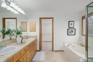 261 Blaine Dr SE, Renton, WA 98056 - Photo 22