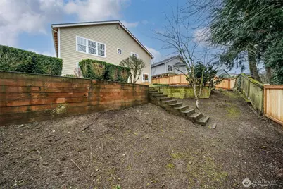 261 Blaine Drive SE, Renton, WA 98056 - Photo 36