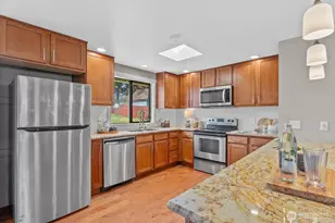 11814 Meridian Ave S, Everett, WA 98208 - Photo 8