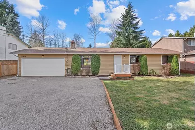 11814 Meridian Avenue S, Everett, WA 98208 - Photo 1