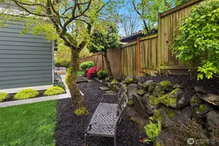 8205 18th Ave NE, Seattle, WA 98115 - Photo 34