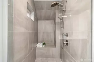 8205 18th Ave NE, Seattle, WA 98115 - Photo 20
