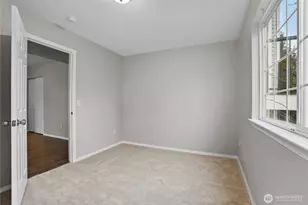 18926 21st Ave W, Lynnwood, WA 98036 - Photo 20