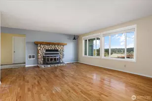 5443 Pleasant View Ln, Freeland, WA 98249 - Photo 6