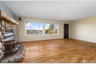 5443 Pleasant View Lane, Freeland, WA 98249 - Photo 8