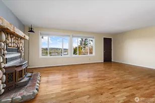 5443 Pleasant View Ln, Freeland, WA 98249 - Photo 8