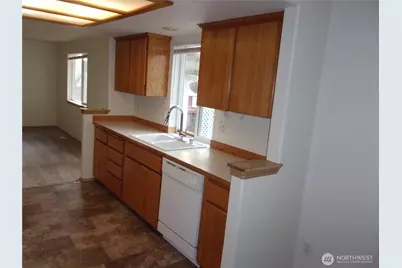 1128 123rd Street Ct E, Tacoma, WA 98445 - Photo 4