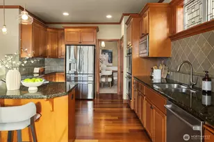 2449 NE Davis Loop, Issaquah, WA 98029 - Photo 8