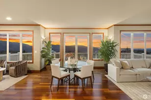 2449 NE Davis Loop, Issaquah, WA 98029 - Photo 2