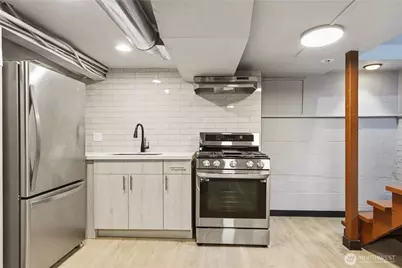 5506 5th Avenue NW, Seattle, WA 98017 - Photo 22