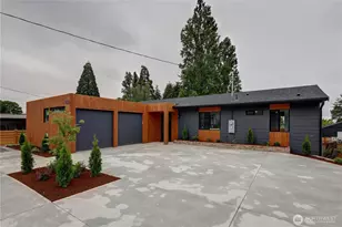 1324 N Hawthorne St, Tacoma, WA 98406 - Photo 2
