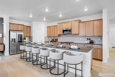 14404 204th Avenue Ct E, Bonney Lake, WA 98391 - Photo 2