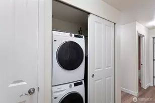 14200 SE 6th St, Bellevue, WA 98007 - Photo 14