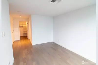 188 Bellevue Way NE #1404, Bellevue, WA 98004 - Photo 10