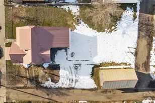 515 E 1st St, Cle Elum, WA 98922 - Photo 34