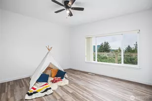 2104 Highland Dr, Anacortes, WA 98221 - Photo 20