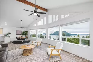 2104 Highland Dr, Anacortes, WA 98221 - Photo 2