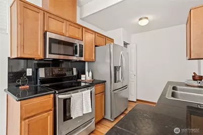 21505 104th Street Ct E, Bonney Lake, WA 98391 - Photo 12