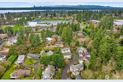 1717 100th Avenue NE, Bellevue, WA 98004 - Photo 40