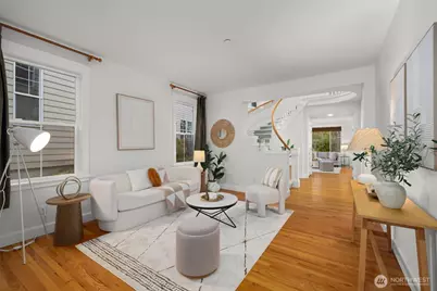 1717 100th Avenue NE, Bellevue, WA 98004 - Photo 8