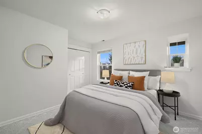 1717 100th Avenue NE, Bellevue, WA 98004 - Photo 32