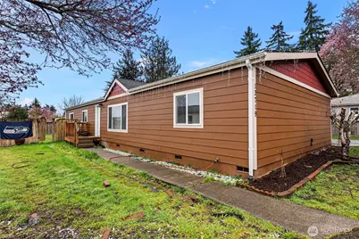 13719 12th Avenue S #12, Tacoma, WA 98444 - Photo 2