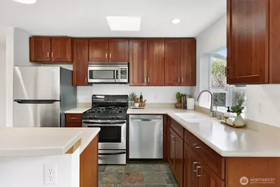 622 NW 75th Street, Seattle, WA 98117 - Photo 12